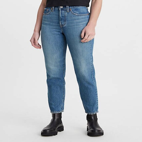 NWT Levi’s Premium Wedgie High Rise Tapered Leg Classic Women's Jeans Size 28 - Picture 1 of 14
